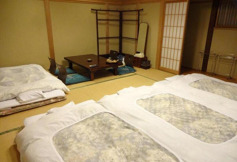 Четырехместный Номер Стандарт, Chuokan Shimizuya Ryokan