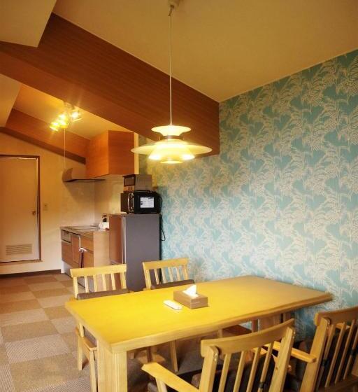 Студио Стандарт Вид на Горы, K S House Hokkaido  Asahidake Onsen Hostel