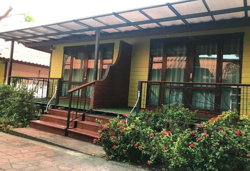 Бунгало Стандарт Вид на Сад, Ricci House Resort