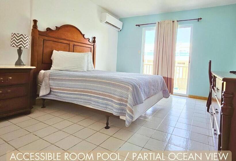 اتاق لوکس با بالکن و چشم‌انداز دریا, Selva Boutique Hotel   Luquillo Oceanfront Retreat   Adults Only