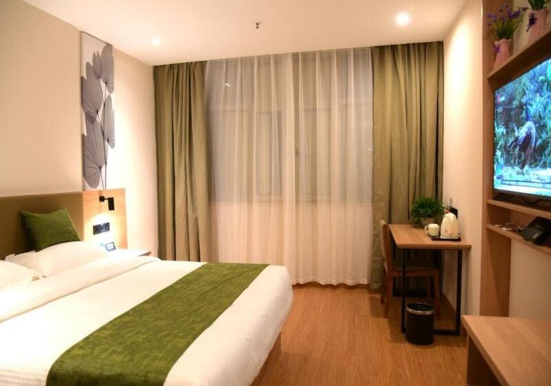Номер Стандарт, Greentree Inn Express Hotel Heyuan N1 High Fountain