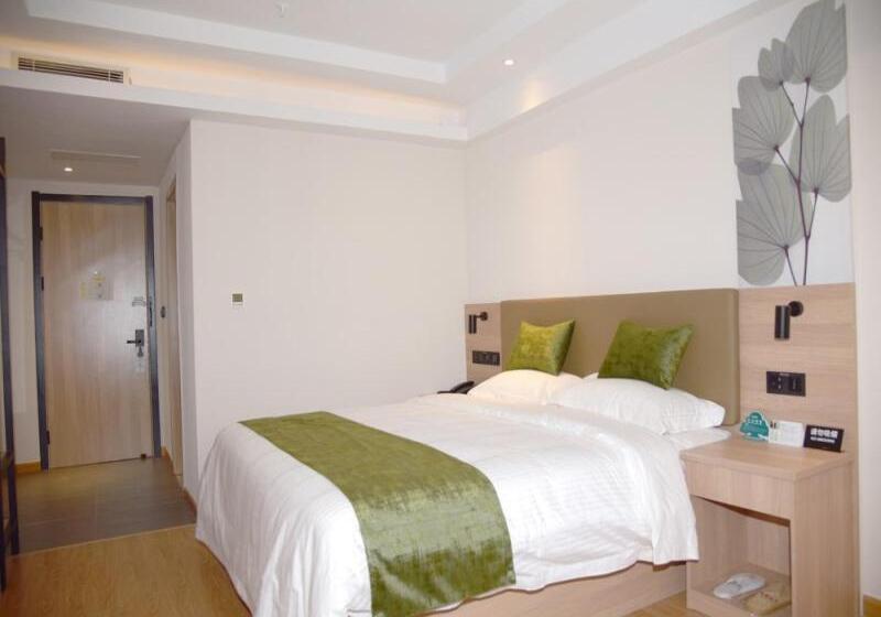 Номер Стандарт, Greentree Inn Express Hotel Heyuan N1 High Fountain