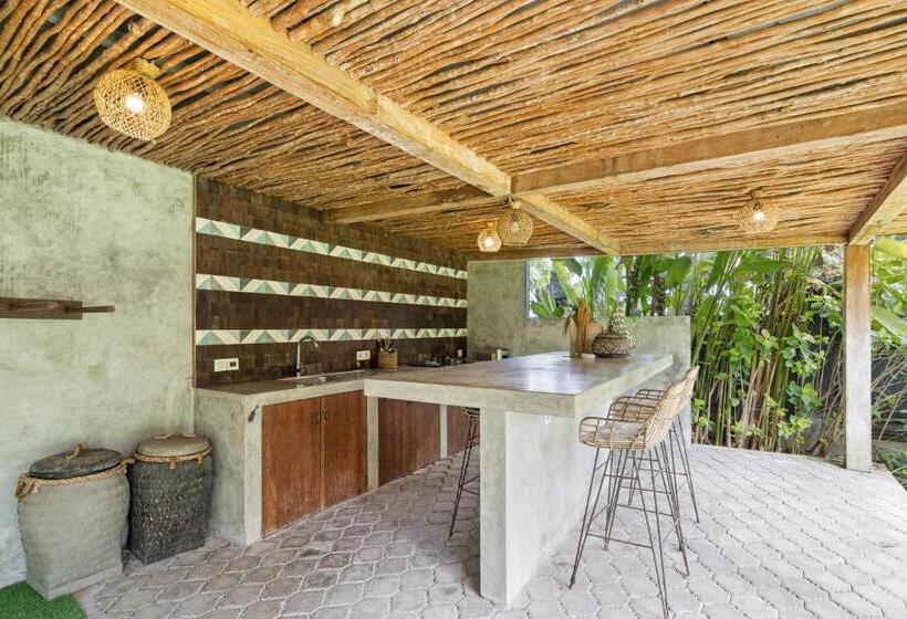 Deluxe Bungalow, Ohana Boutique Villa By Hombali