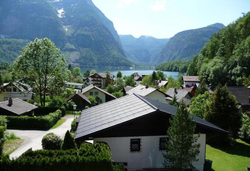 Номер Стандарт Вид на Озеро, Haus Salzkammergut