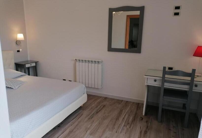 Номер Deluxe Вид на Море Боковой, Antica Cascina Del Golfo