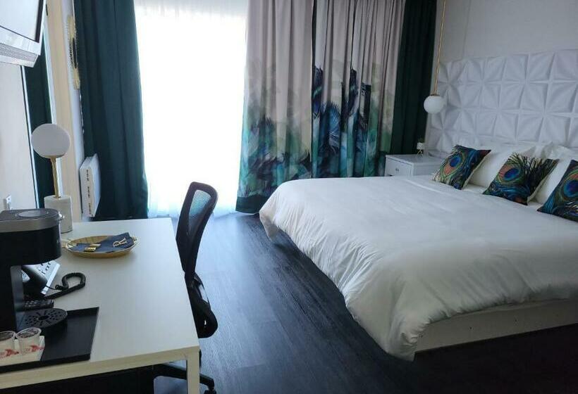 Номер Superior Кровать Кинг, Motel Au Rocher Du Cap