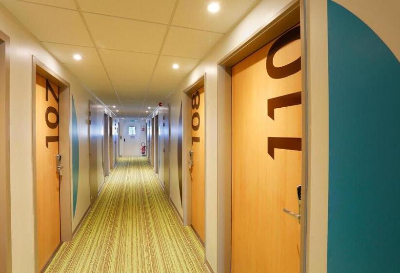 غرفة قياسية ثلاثية, First Inn Hotel Paris Sud Les Ulis