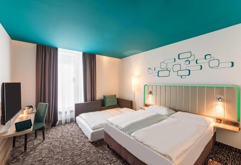 Семейный Номер, Park Inn By Radisson Neumarkt