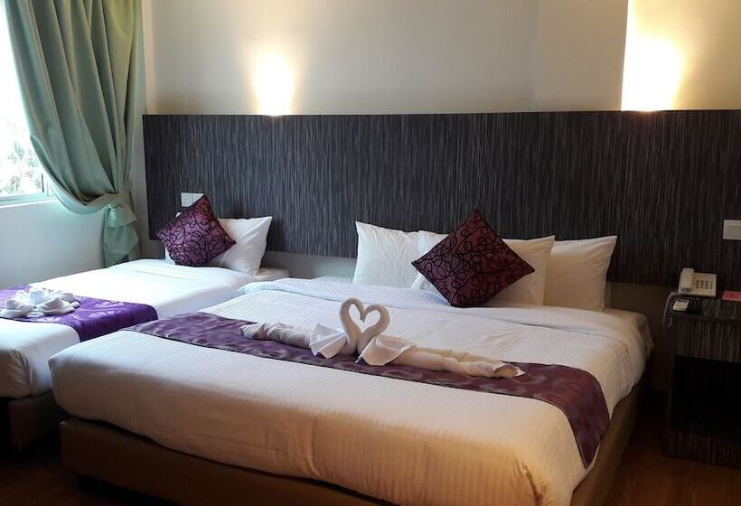 Трехместный Номер Deluxe, Salsa Resort Langkawi