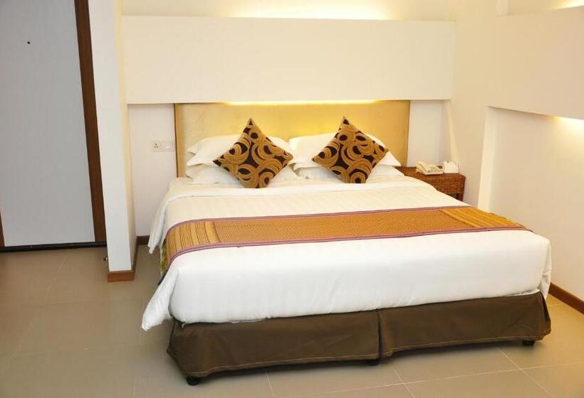 اتاق سوپریور, The Rgn City Lodge