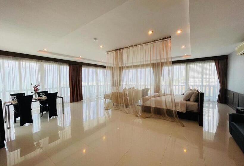 Президентский Люкс, The Sand Beach Pattaya