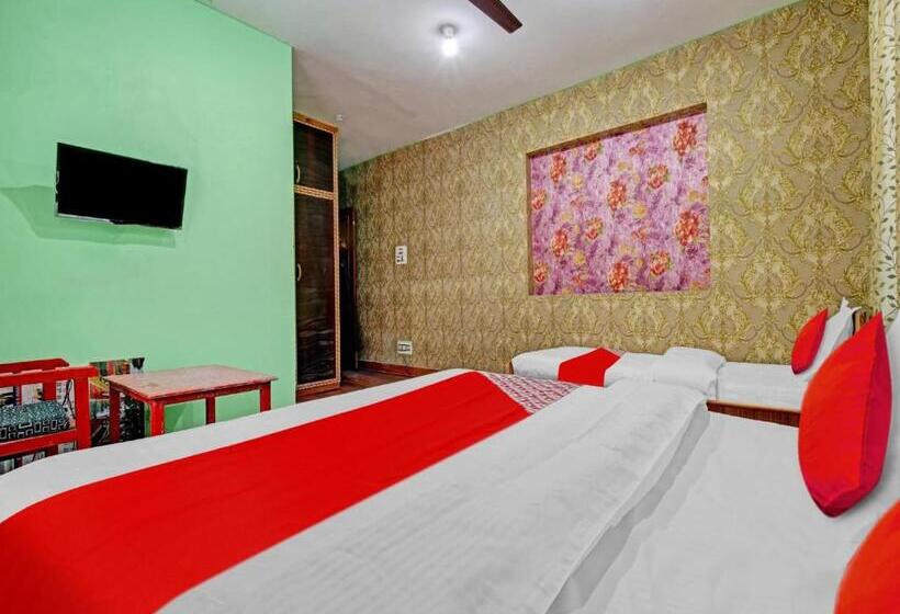 اتاق استاندارد, Oyo Flagship 81121  Farhad