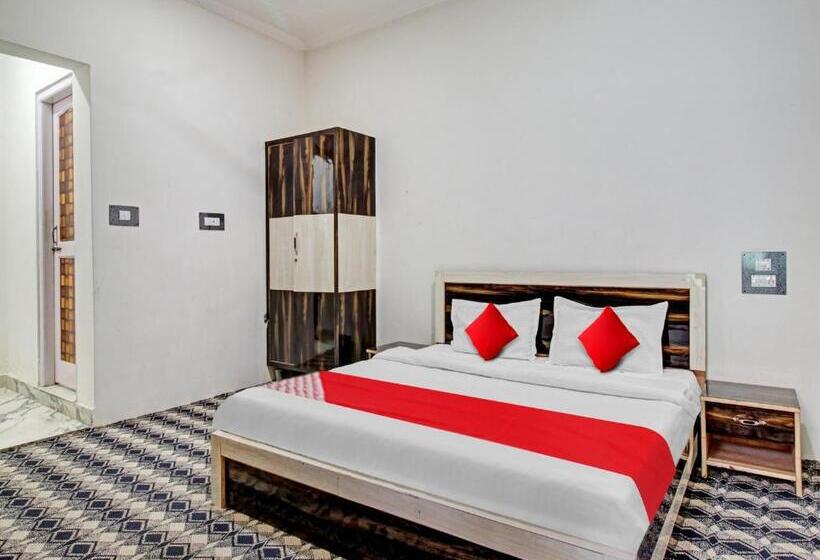 اتاق استاندارد, Oyo Flagship 81121  Farhad
