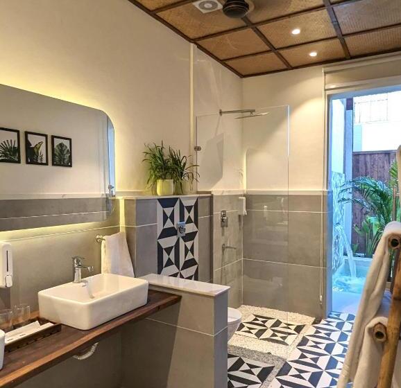 اتاق استاندارد با تخت بزرگ, Cape House