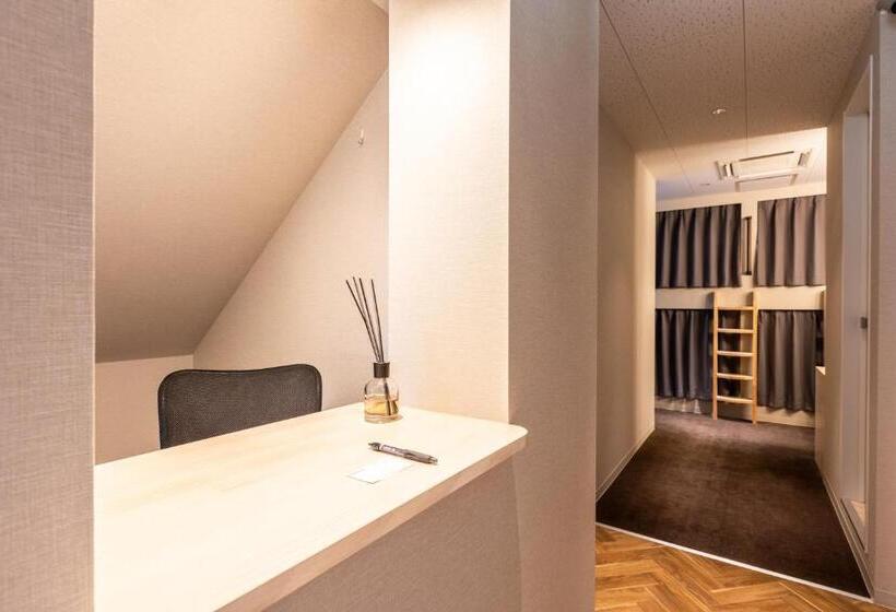バス共有のスタンダードルーム, Akasaka The Hostel