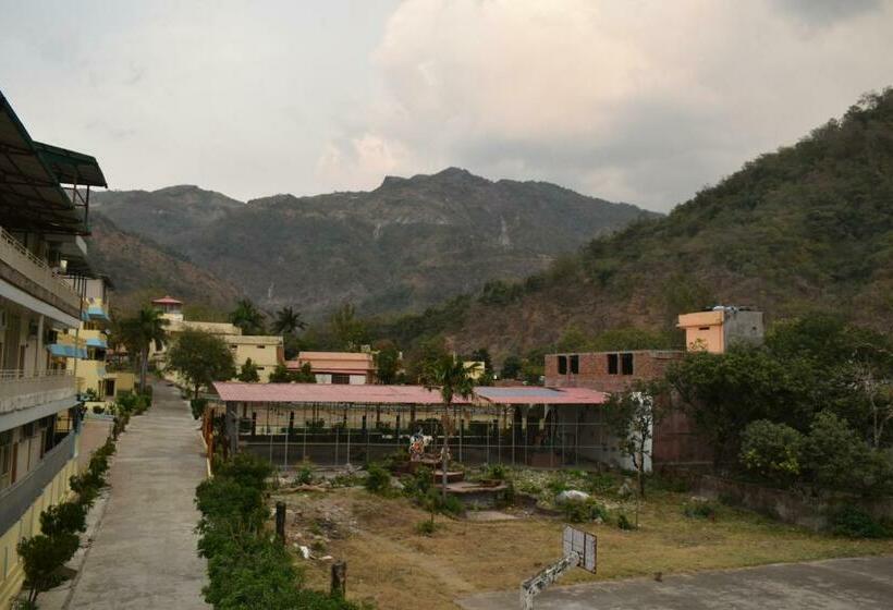 Номер Deluxe, Classic Inn By Meera Hotels , Rishikesh