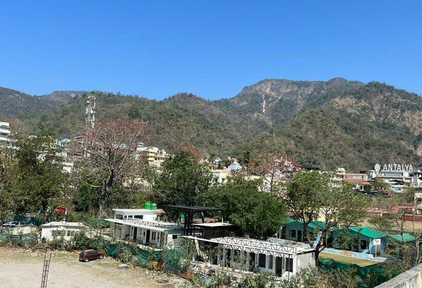 Номер Deluxe, Classic Inn By Meera Hotels , Rishikesh