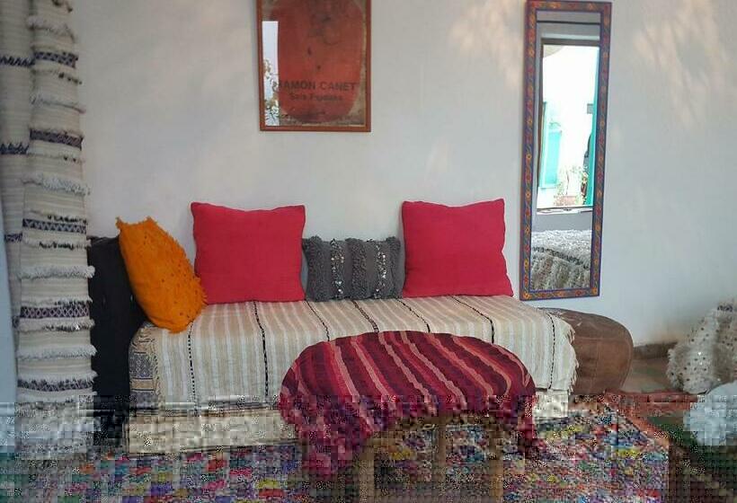 اتاق سوپریور سه تخته, Riad Dar Aida