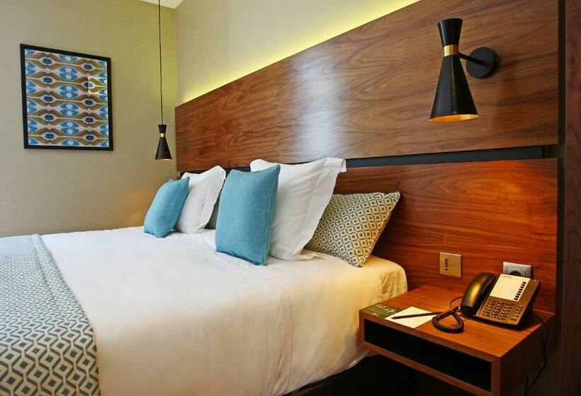 Quarto Familiar, Vincci Liberdade
