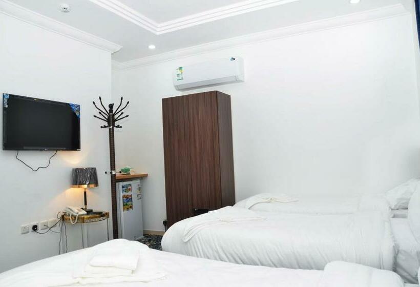 اتاق استاندارد چهار تخته, Luluat Al Badaie
