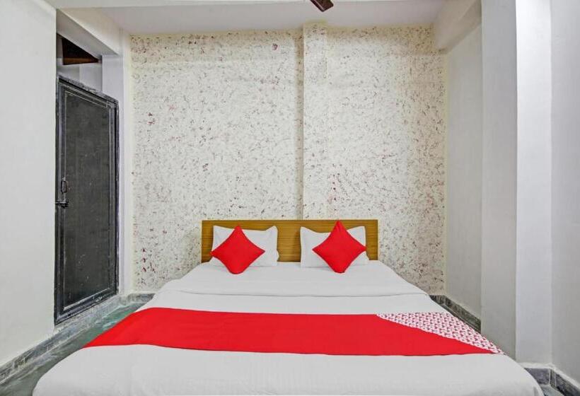 Трехместный Номер Классика, Flagship Hotel Royal 18