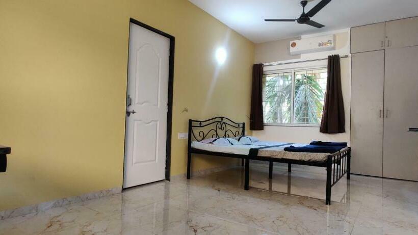 Номер Deluxe с Балконом, Shree Swami Samarth Resort
