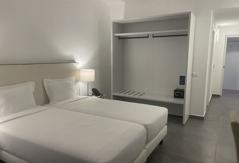 Cameră Deluxe, Oasis White