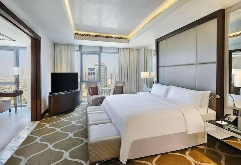 سوییت, Hilton Dubai Al Habtoor City