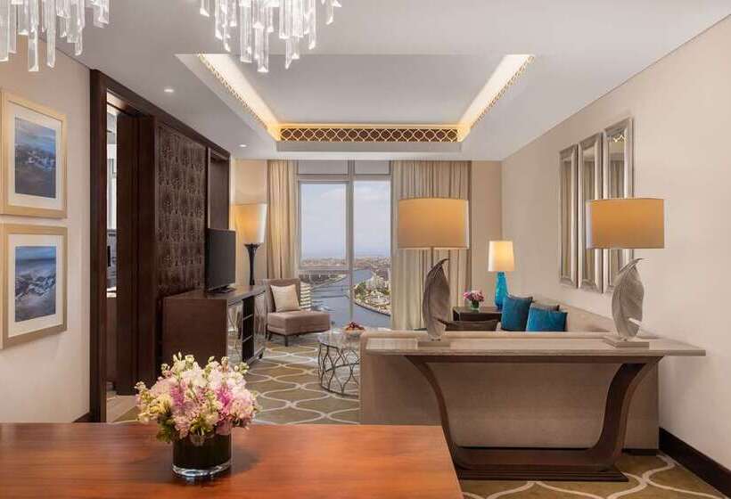سوئیت با تخت بزرگ, Hilton Dubai Al Habtoor City