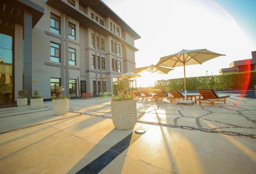 سوییت جونیور, Silotel   Boutique Hotel , Sadat City