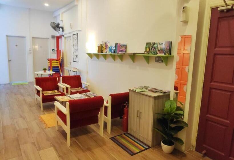اتاق عادی یک تخته, Ez Lodgings
