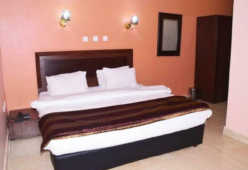 سوییت, Residency Hotels Ogidi