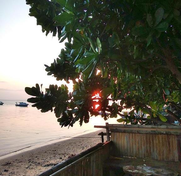Standard room with outdoor bath, Sunset Guest House & Bar