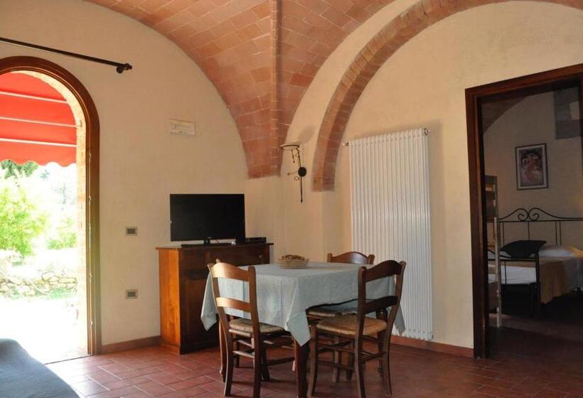 Апартаменты 1 Спальня Вид на Сад, Agriturismo Soiano Famiglia Rolfini