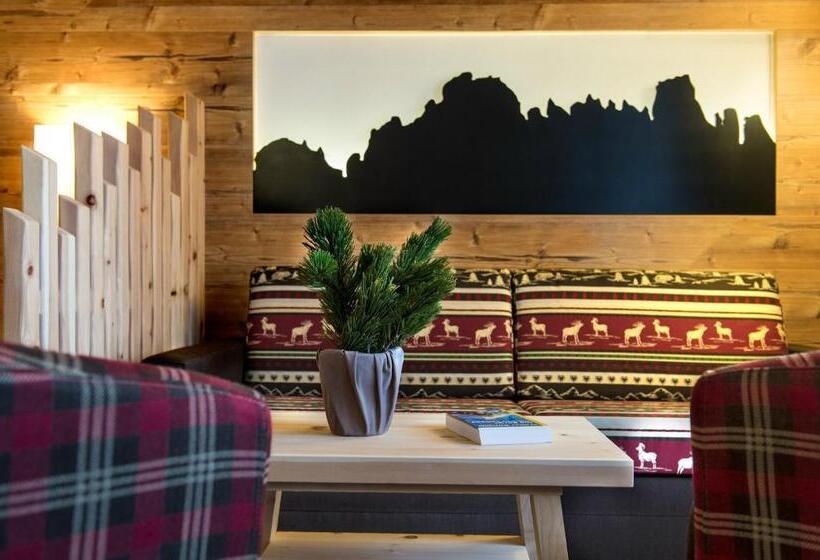 Классический Номер, Chalet Dolomites