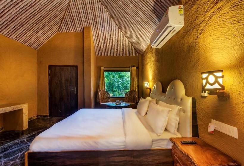 스탠다드 룸 킹사이즈 침대, Lohagarh Corbett Resort