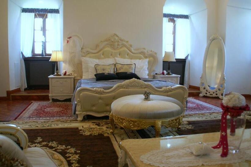 Люкс, Theresia Chateau   Bernolákovo