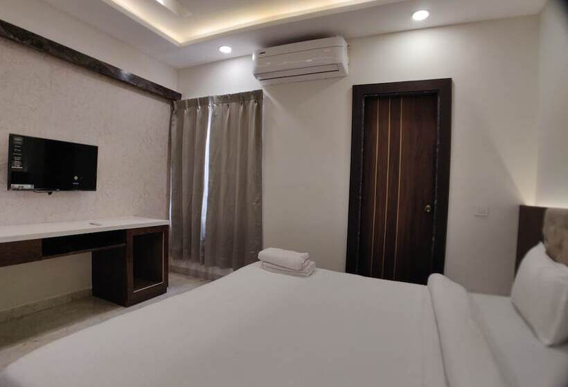 اتاق لوکس, Yuvraj Palace