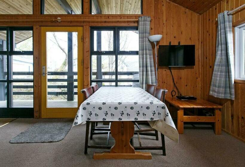 Апартаменты 2 Спальни, Lochearnhead Loch Side
