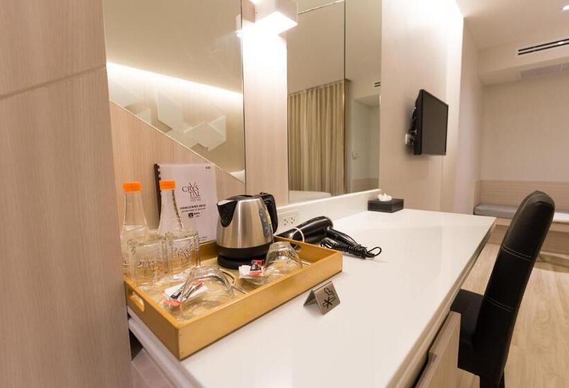 اتاق استاندارد, Crystal Hotel Hat Yai