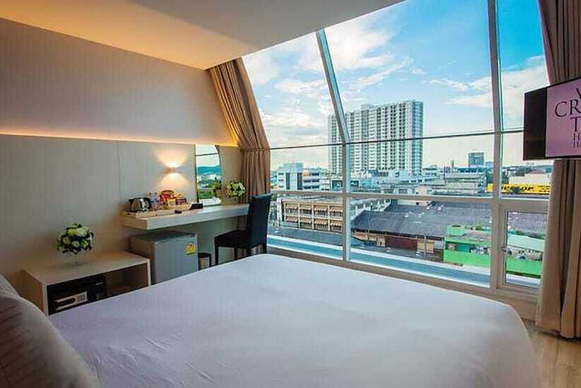Люкс Вид на Горы, Crystal Hotel Hat Yai