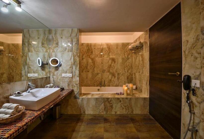 Люкс, The Fern Samali Resort