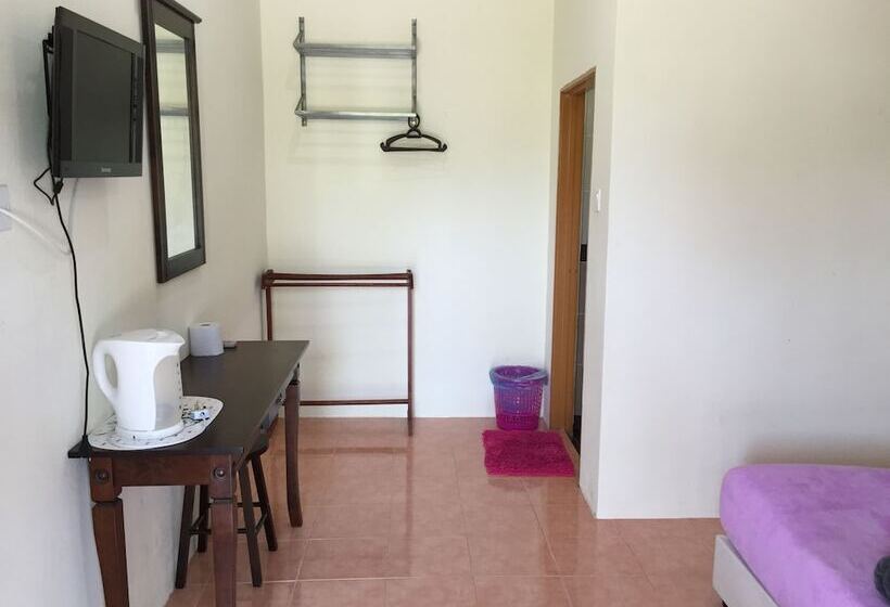 Standard Room, Tok Man Inn