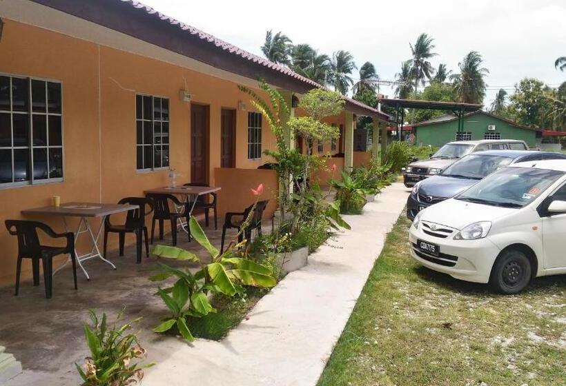 Standard Room, Tok Man Inn