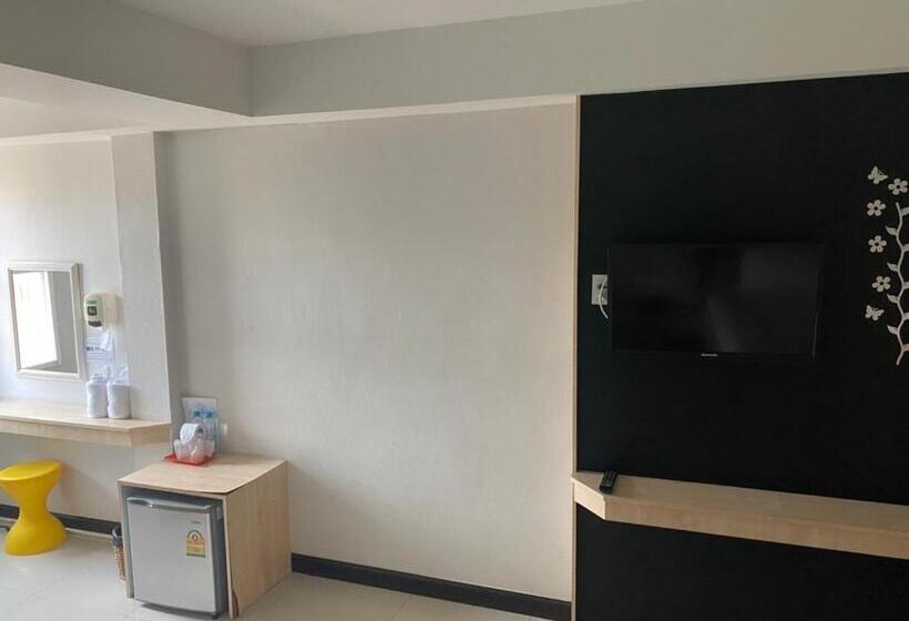 Номер Стандарт, Le Lerts Living