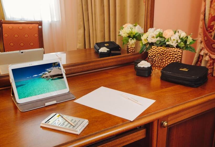 اتاق استاندارد یک نفره, Rasstal Spa