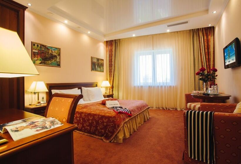استودیوی استاندارد, Rasstal Spa