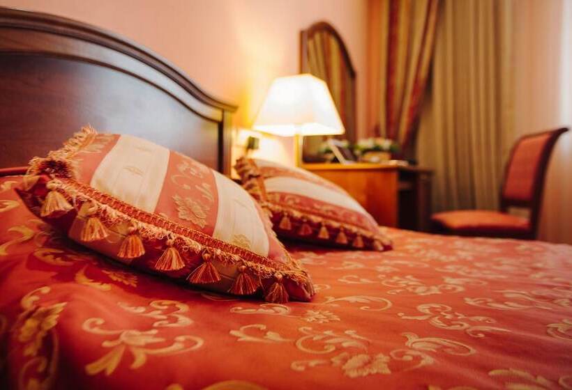 اتاق استاندارد یک نفره, Rasstal Spa