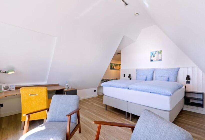 标准间, Logierhaus Rheintoreins