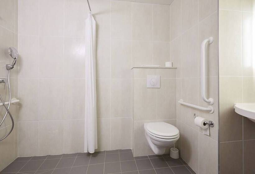 Номер Стандарт Адаптированный для Инвалидов, B&b Hotel Lyon Ouest Tassin